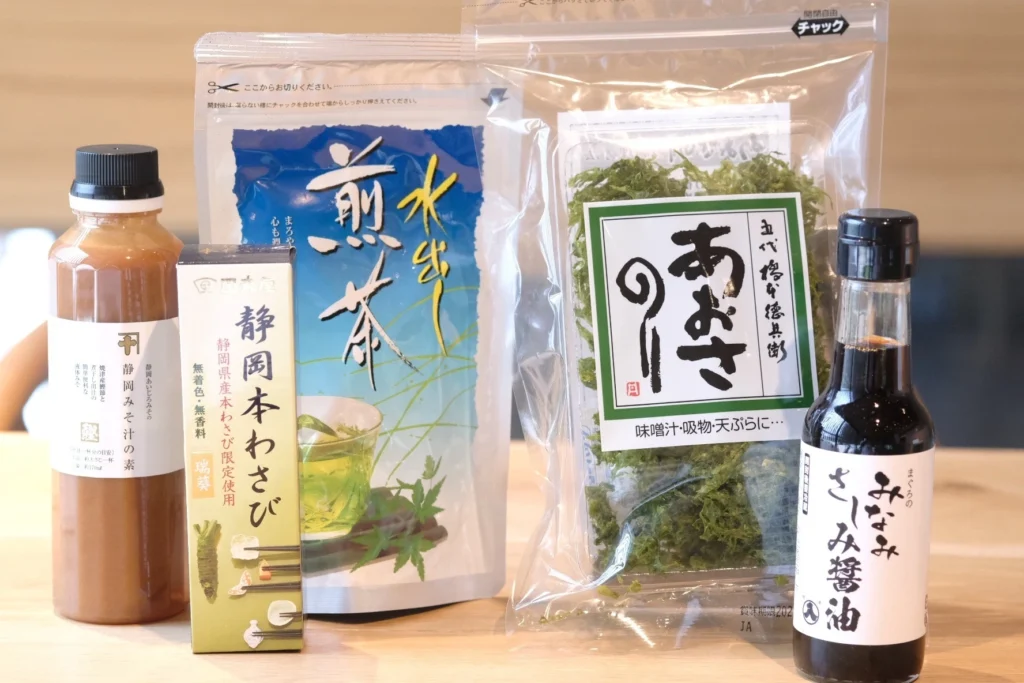 お味噌汁からお茶まですべて購入できます